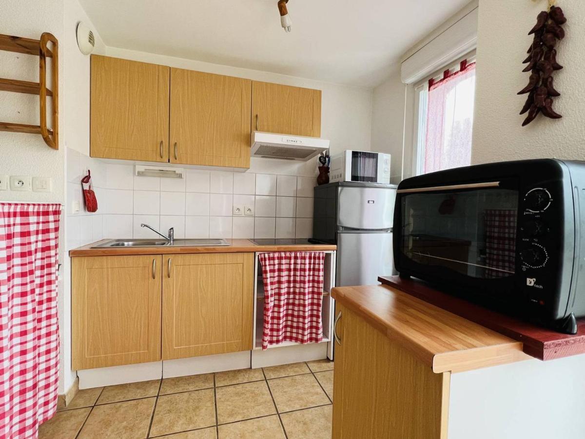 Appartement F2 A Cambo-Les-Bains Avec Piscine, Proche Thermes, Terrasse Et Parking - Fr-1-495-36 Eksteriør billede