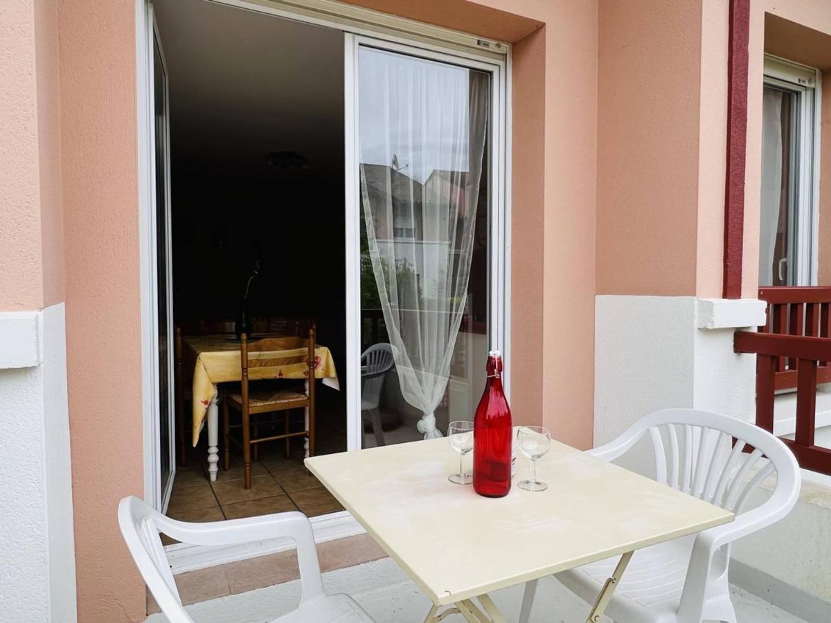Appartement F2 A Cambo-Les-Bains Avec Piscine, Proche Thermes, Terrasse Et Parking - Fr-1-495-36 Eksteriør billede